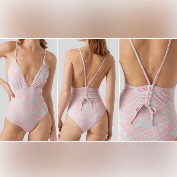 Vero moda VIP one piece swimsuit with scrunch ties. Size S. NWOT! - Picture 9 of 10